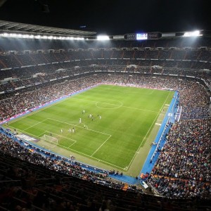 kaiyun中国-球鞋与战鼓齐鸣，一场横跨三大洲的体育精神交响，足下风云与心中战鼓，三洲激荡的全球体育交响诗